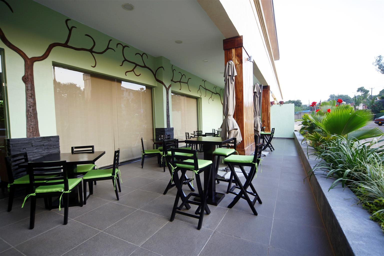 Best Western Premier Garden Hotel Entebbe Kültér fotó