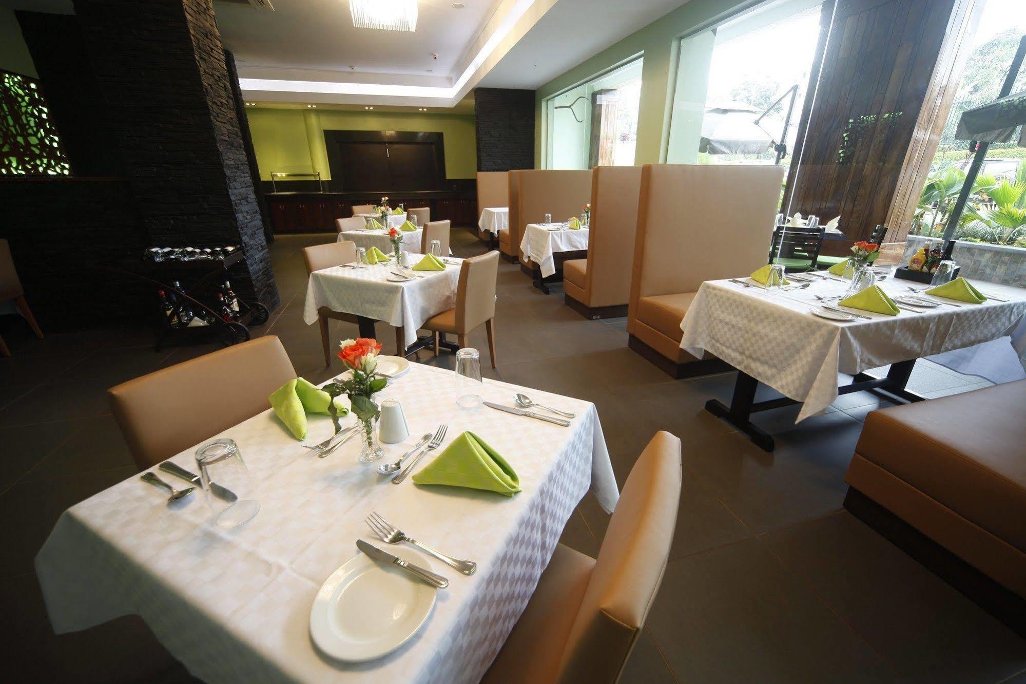 Best Western Premier Garden Hotel Entebbe Kültér fotó