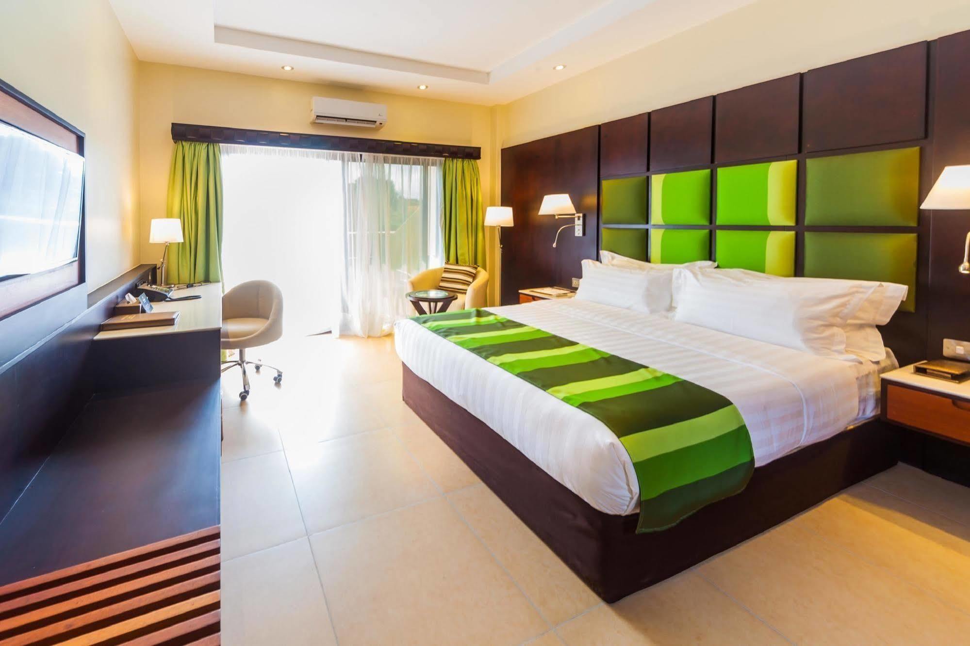 Best Western Premier Garden Hotel Entebbe Kültér fotó